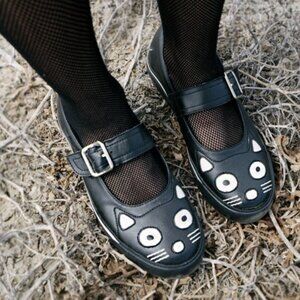 Sz 10 W T.U.K. Black Kitty Face Mary Janes - Great Condition!